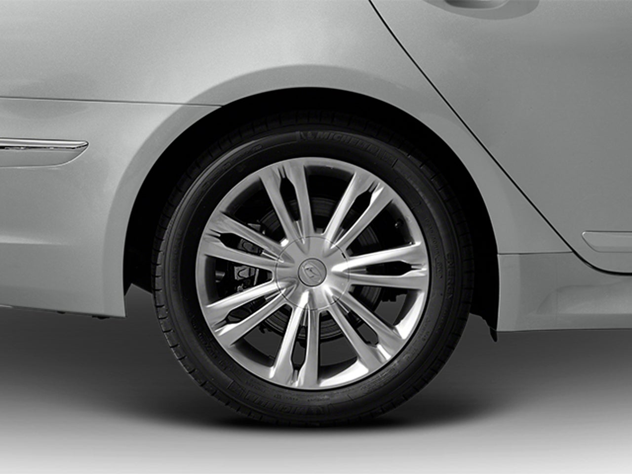 2013 Hyundai GENESIS 3.8