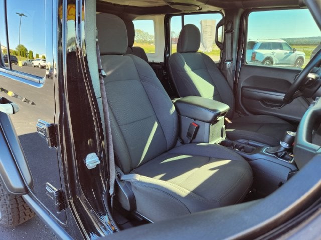 2022 Jeep Wrangler Unlimited Willys