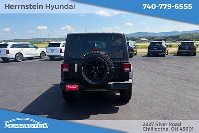 2022 Jeep Wrangler Unlimited Willys