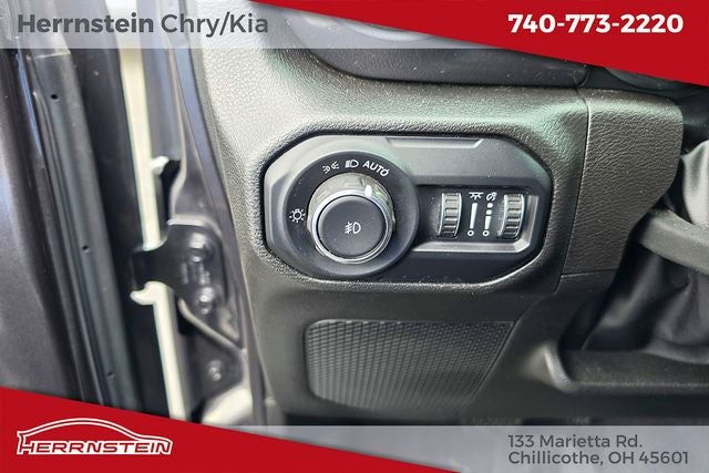 2022 Jeep Wrangler Base