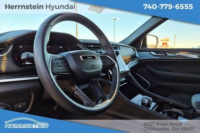 2022 Jeep Grand Cherokee Altitude