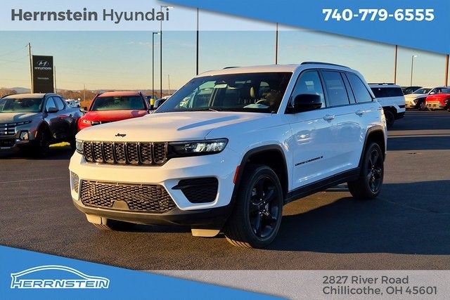 2022 Jeep Grand Cherokee Altitude