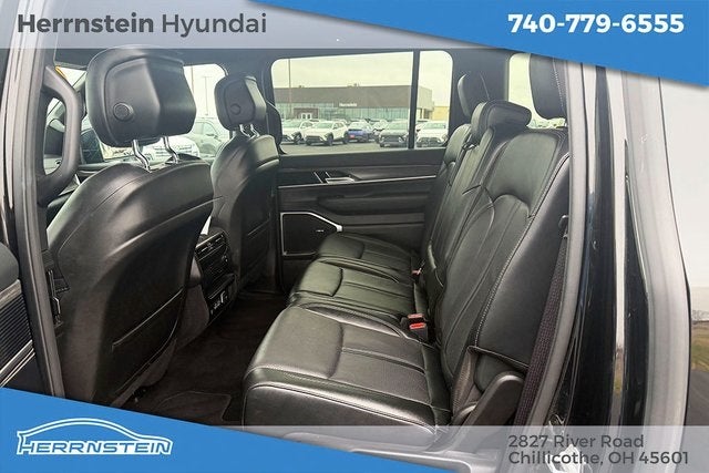 2024 Jeep Wagoneer L Series II