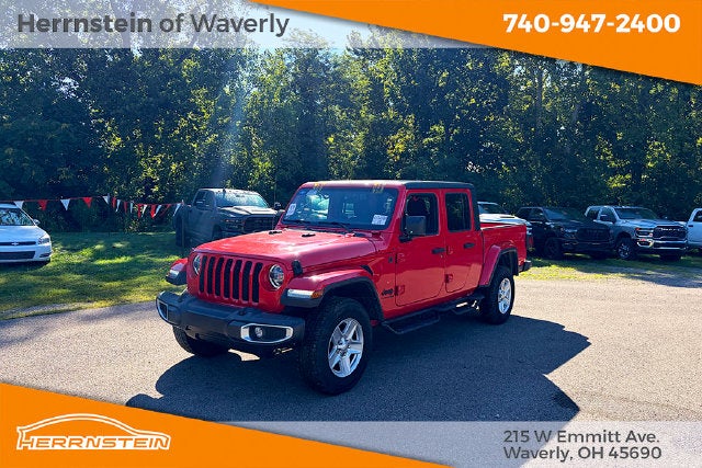 2022 Jeep Gladiator Sport