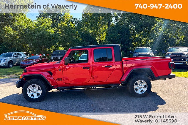2022 Jeep Gladiator Sport