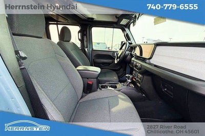 2025 Jeep Gladiator Nighthawk