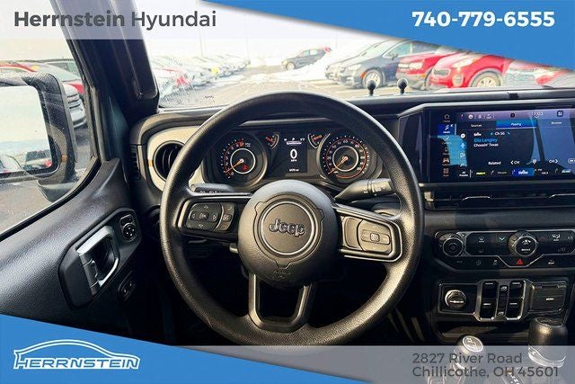 2025 Jeep Gladiator Sport photo 4