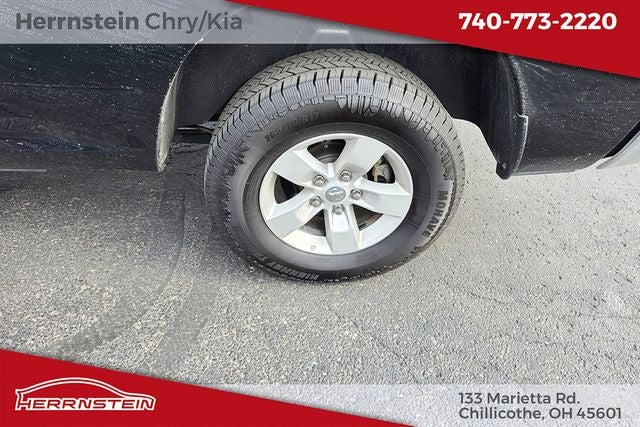 2024 RAM Ram 1500 Classic SLT - Photo 17
