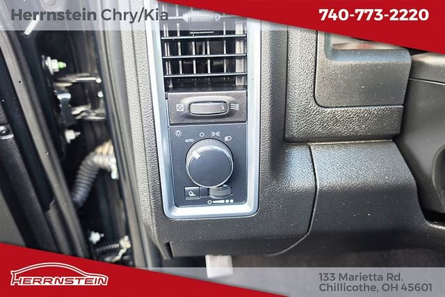 2024 RAM Ram 1500 Classic SLT - Photo 9