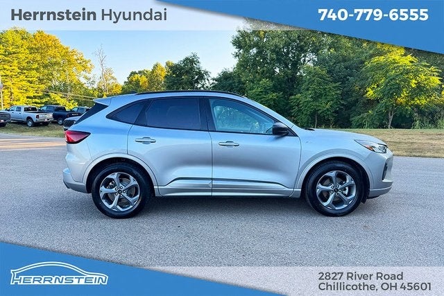 2023 Ford Escape ST-Line