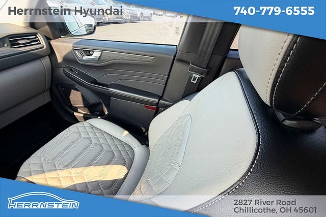 2023 Ford Escape Platinum