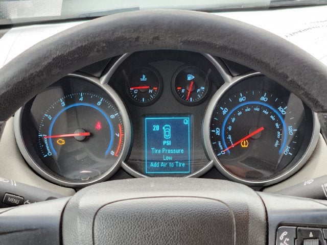 2014 Chevrolet Cruze LS - Photo 11