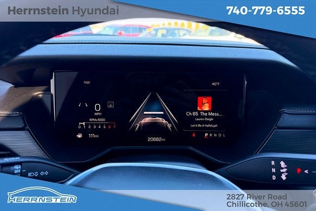 2024 GMC Acadia Elevation