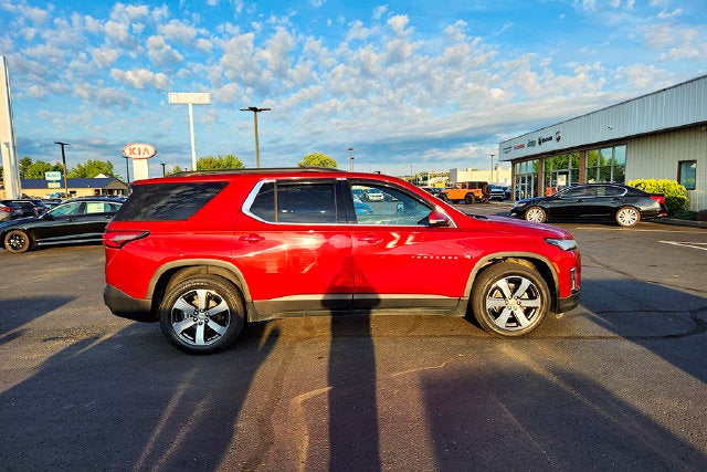 2022 Chevrolet Traverse LT Leather