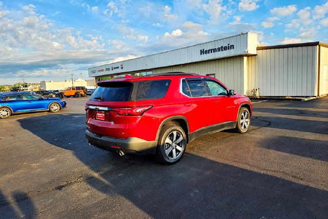 2022 Chevrolet Traverse LT Leather