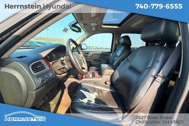 2013 Chevrolet Tahoe LTZ - Photo 24