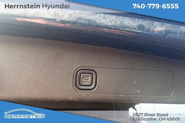 2013 Chevrolet Tahoe LTZ - Photo 28