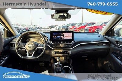 2023 Nissan Altima 2.0 SR