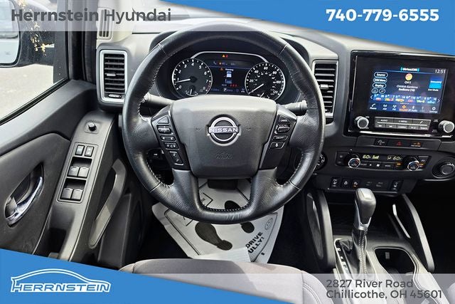 2023 Nissan Frontier SV