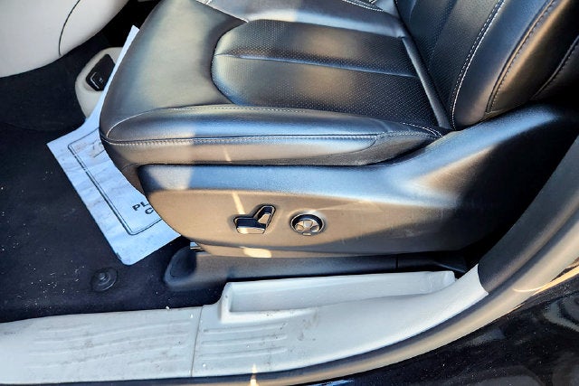 2024 Chrysler Pacifica Touring L - Photo 13