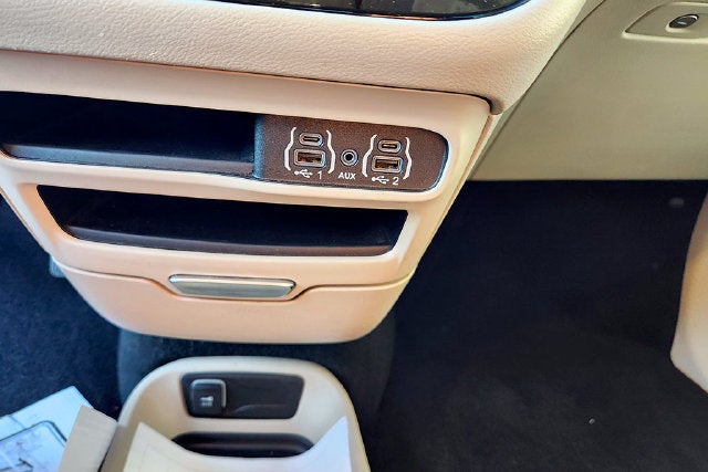 2024 Chrysler Pacifica Touring L - Photo 18