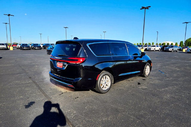 2024 Chrysler Pacifica Touring L - Photo 29