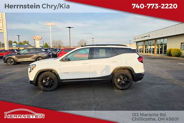 2022 GMC Terrain AT4