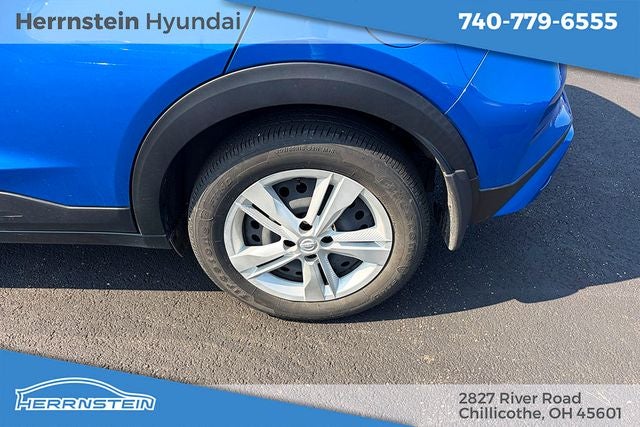 2023 Nissan Kicks S