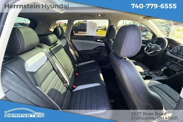 2024 Volkswagen Taos 1.5T SEL