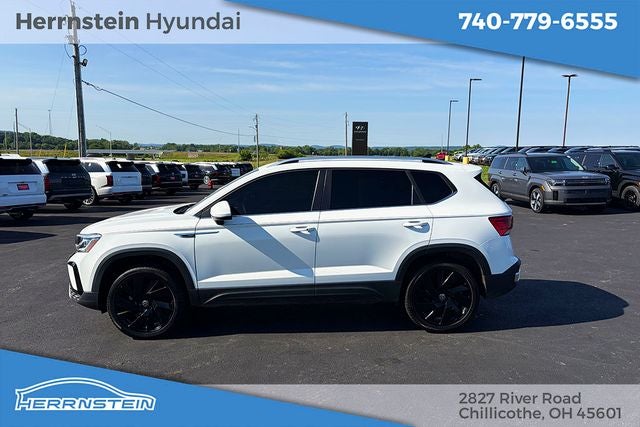 2024 Volkswagen Taos 1.5T SEL