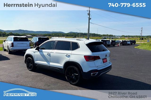 2024 Volkswagen Taos 1.5T SEL