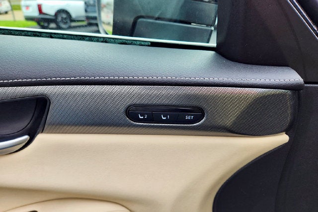 2022 INFINITI QX60 LUXE