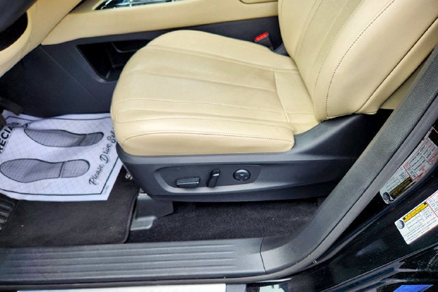 2022 INFINITI QX60 LUXE