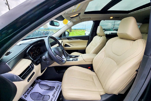 2022 INFINITI QX60 LUXE
