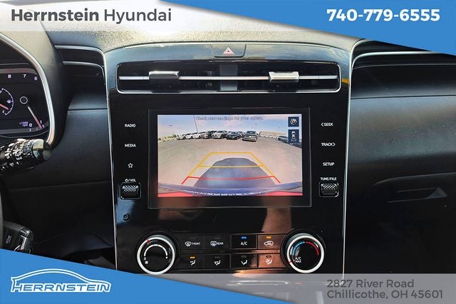 2022 Hyundai TUCSON SE