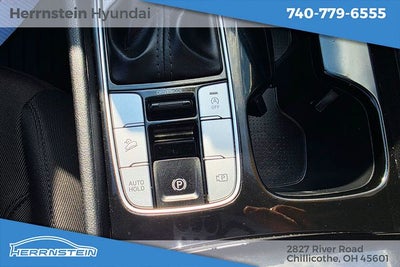 2022 Hyundai TUCSON SE