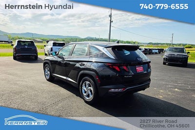 2022 Hyundai TUCSON SE