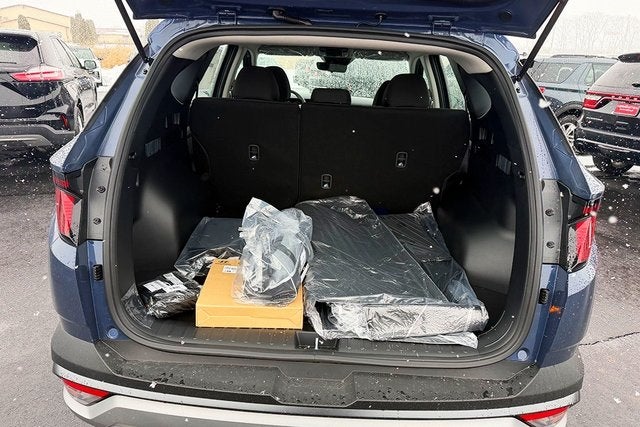 2026 Hyundai TUCSON SE FWD