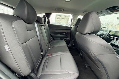 2026 Hyundai TUCSON SE FWD