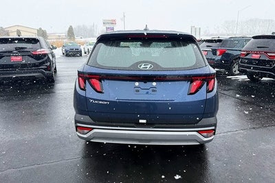2026 Hyundai TUCSON SE FWD