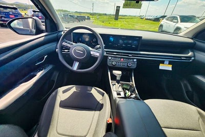 2026 Hyundai TUCSON SE FWD