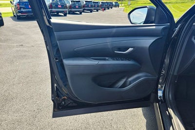 2026 Hyundai TUCSON SE FWD