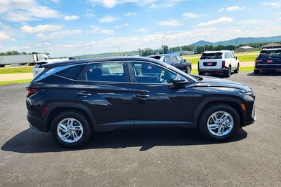 2026 Hyundai TUCSON SE FWD