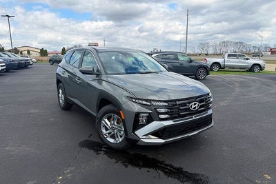 2026 Hyundai TUCSON SE FWD