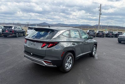 2026 Hyundai TUCSON SE FWD