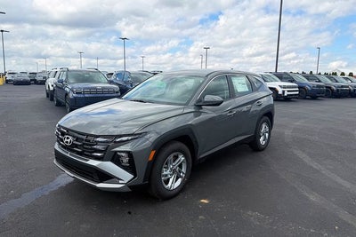 2026 Hyundai TUCSON SE FWD
