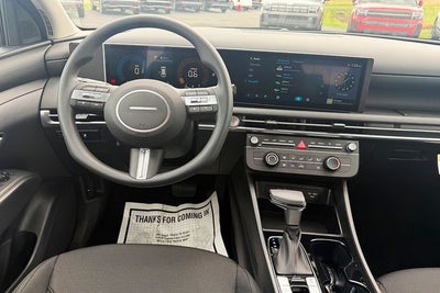 2026 Hyundai TUCSON SE FWD