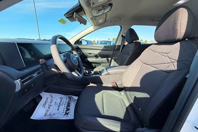 2026 Hyundai TUCSON SE FWD