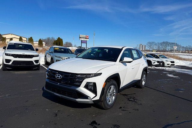 2026 Hyundai TUCSON SE FWD