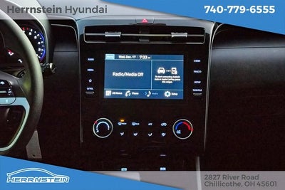 2023 Hyundai TUCSON SE